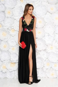Rochie Artista neagra de ocazie brodata in clos din tul cu bust buretat captusita pe interior