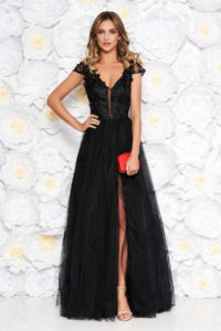 Rochie Artista neagra de ocazie in clos cu bust buretat din tul si dantela cu aplicatii florale cu efect 3D