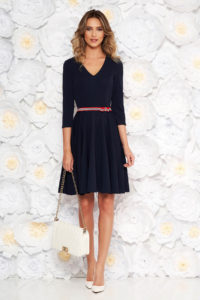 Rochie StarShinerS albastra-inchis de zi in clos din material elastic cu decolteu in v si maneci trei-sferturi