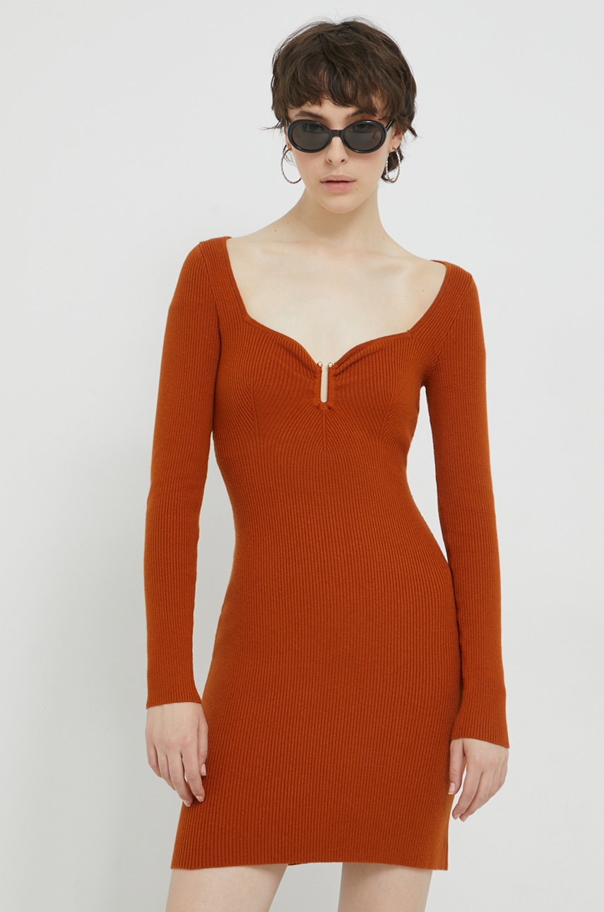 Abercrombie & Fitch rochie culoarea maro