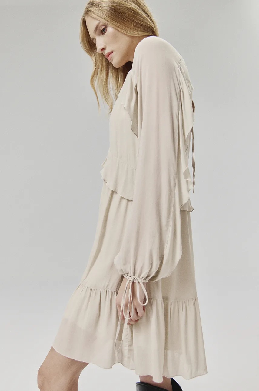 Answear Lab rochie culoarea bej