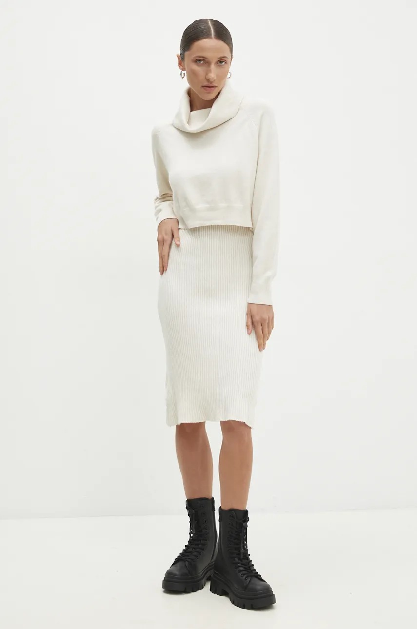Answear Lab rochie și pulover culoarea bej