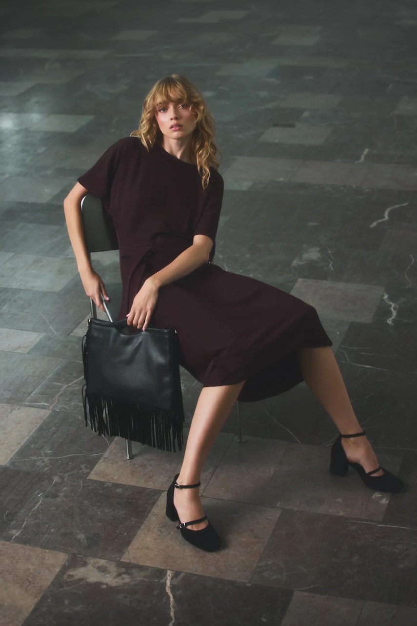 Answear.LAB rochie culoarea bordo