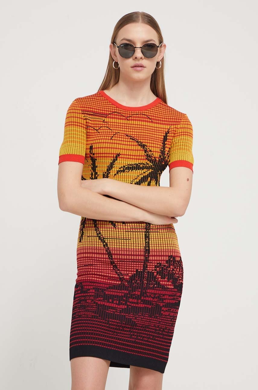 Desigual rochie culoarea portocaliu