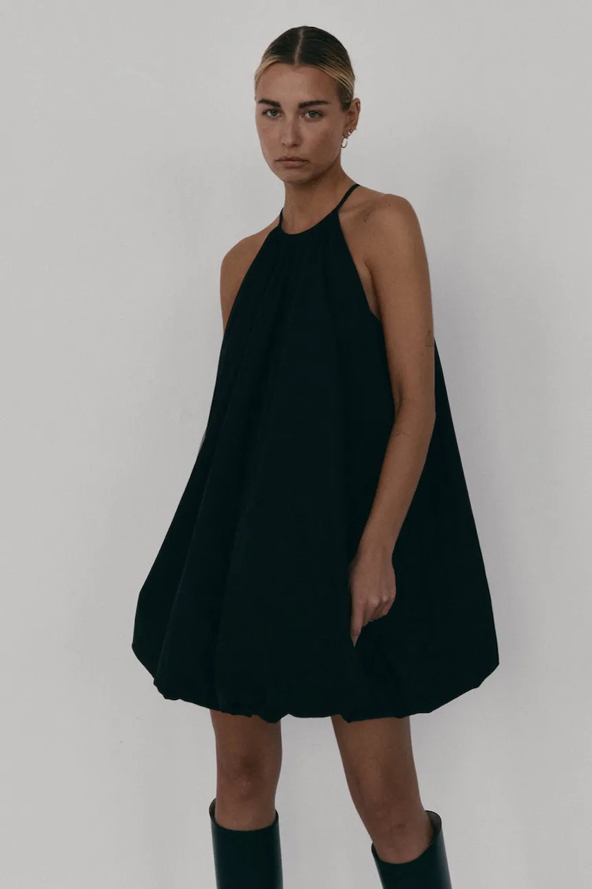 MUUV. rochie LOU culoarea negru