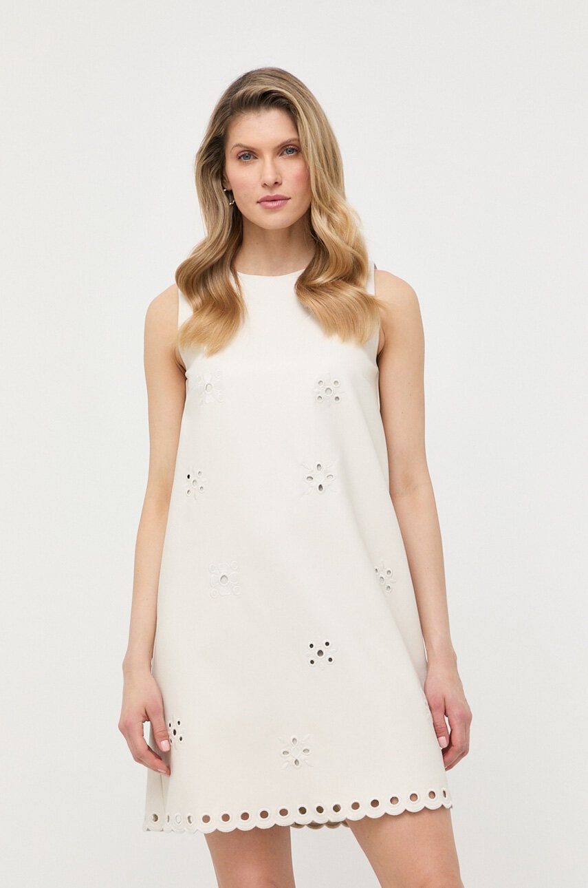 Marella rochie culoarea bej