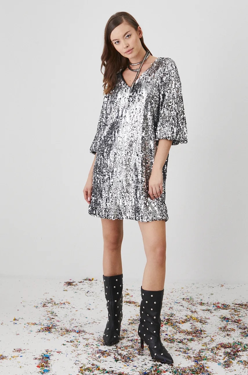 Medicine rochie culoarea argintiu