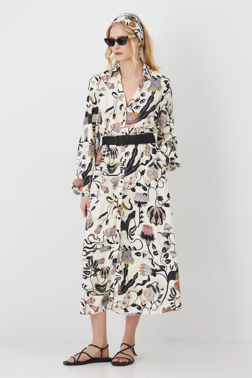 Medicine rochie culoarea bej