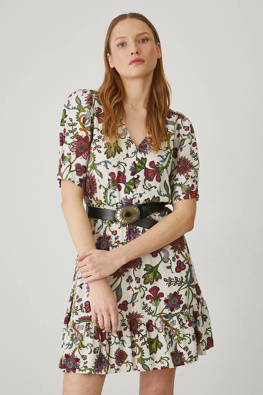 Medicine rochie culoarea bej