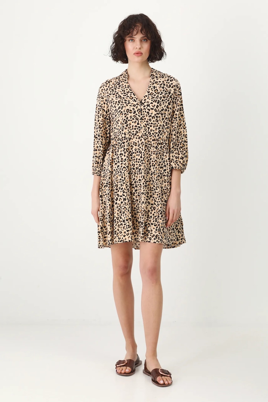 Medicine rochie culoarea bej