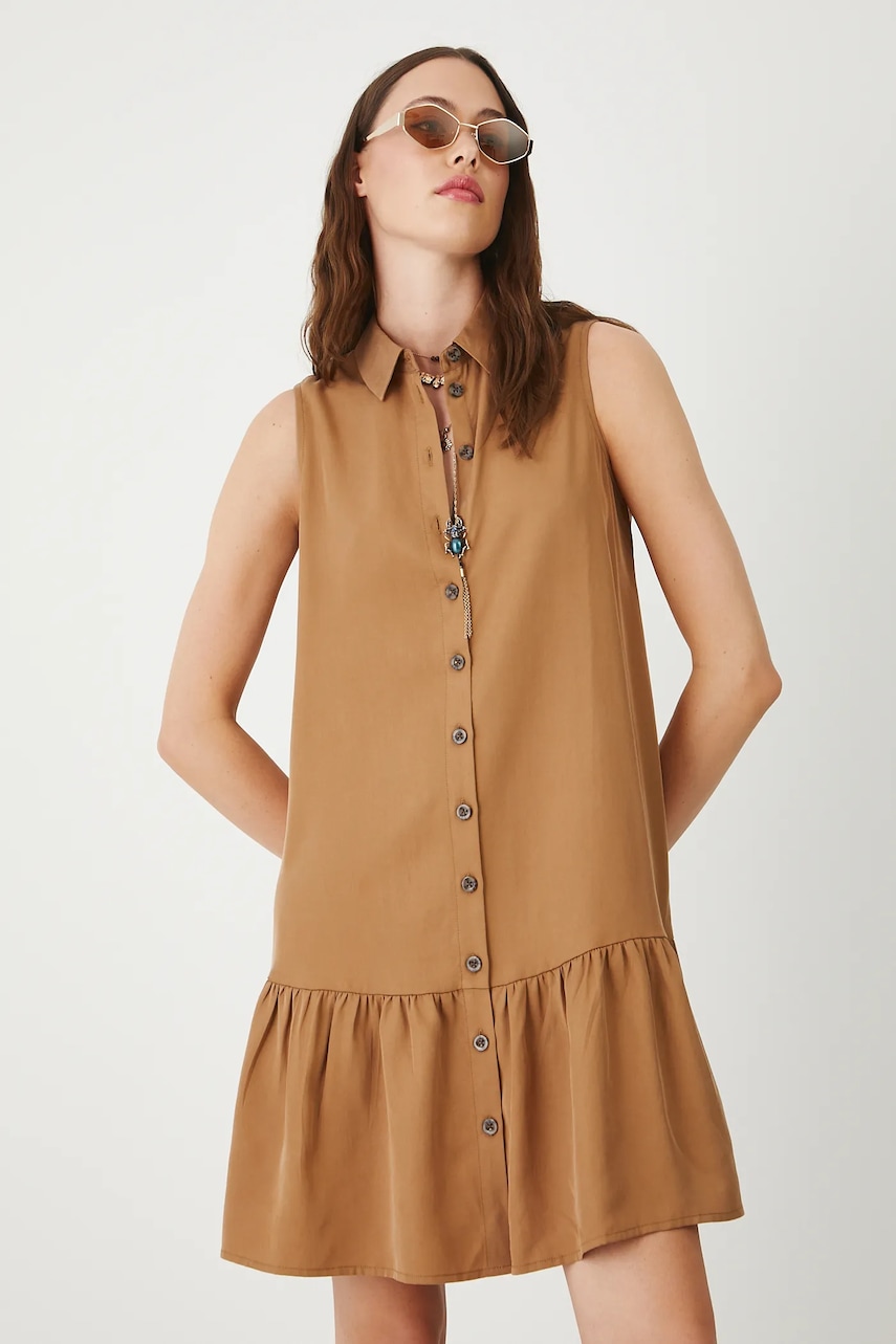 Medicine rochie culoarea maro
