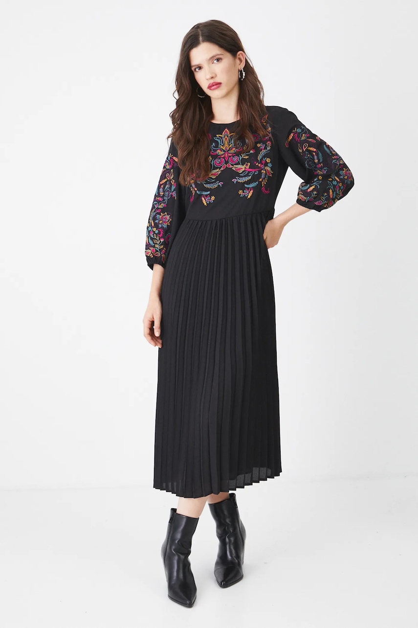 Medicine rochie culoarea negru