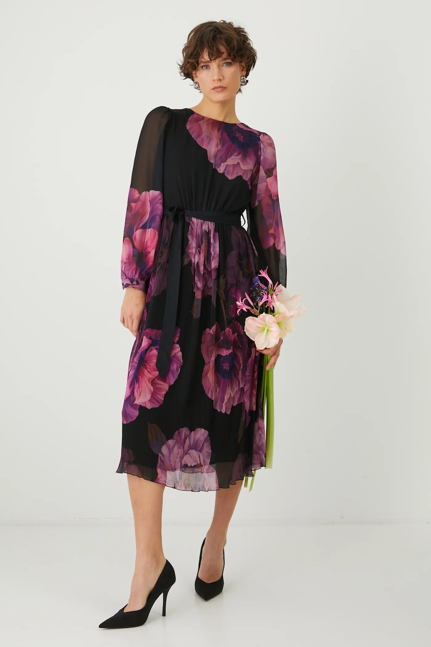 Medicine rochie culoarea negru