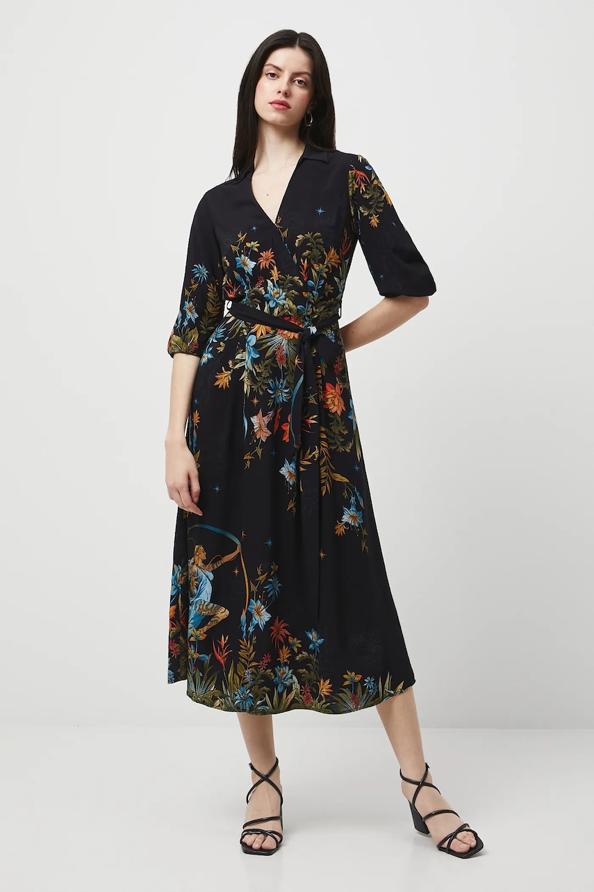 Medicine rochie culoarea negru