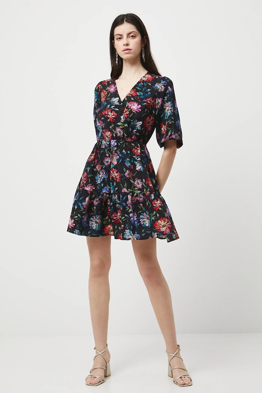 Medicine rochie culoarea negru