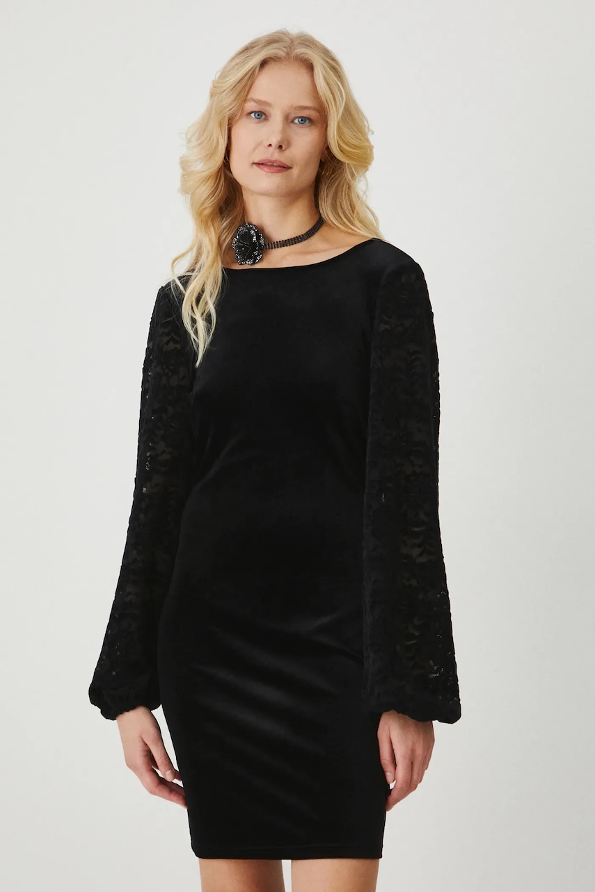 Medicine rochie culoarea negru