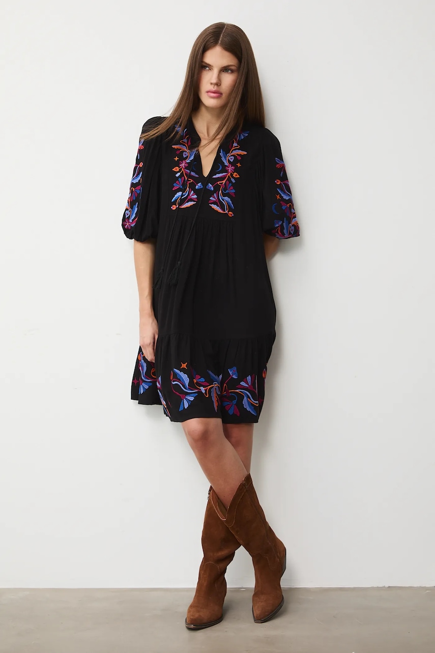 Medicine rochie culoarea negru