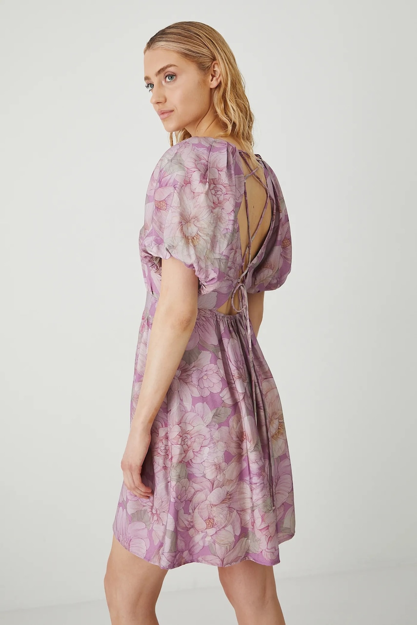 Medicine rochie culoarea roz