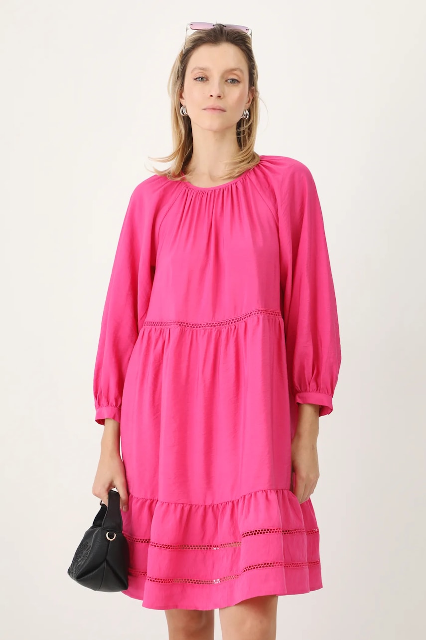 Medicine rochie culoarea roz