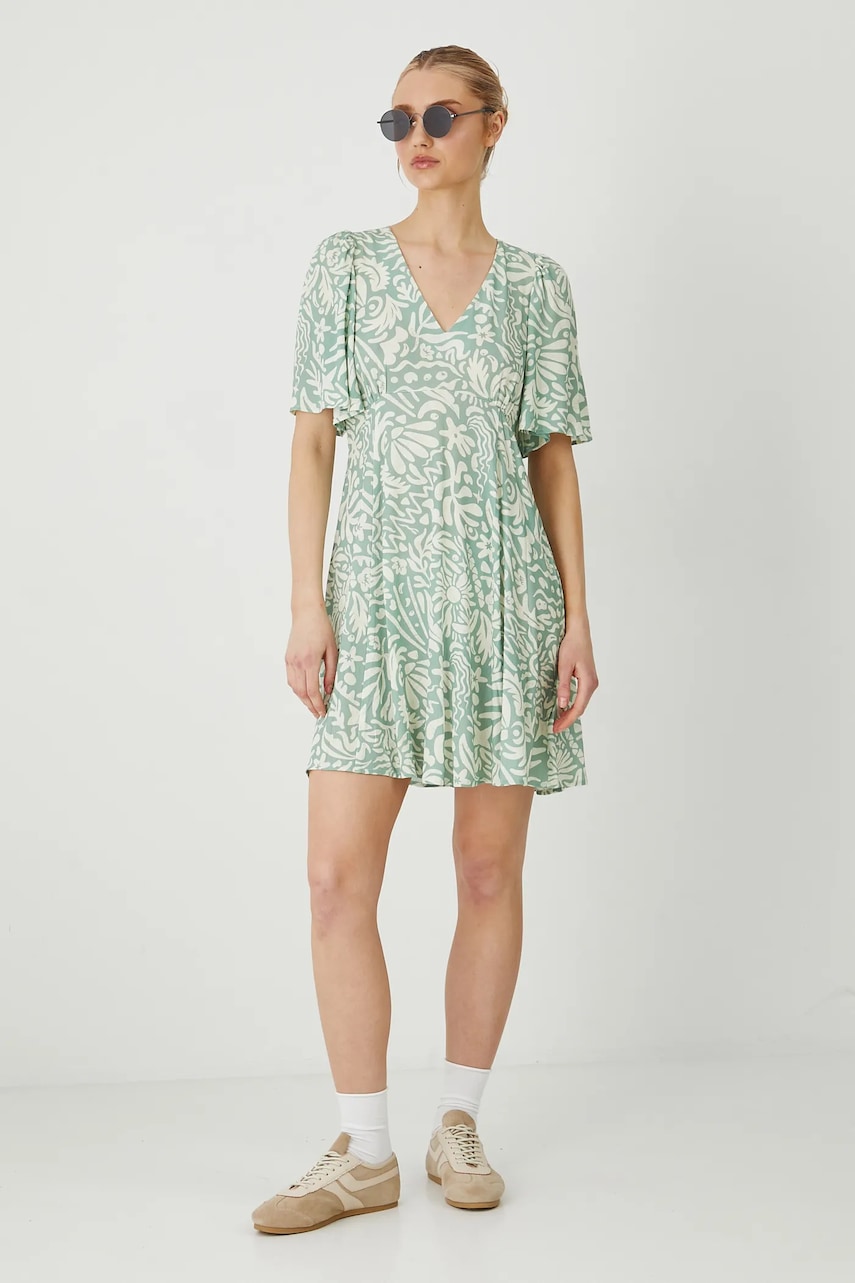 Medicine rochie culoarea verde