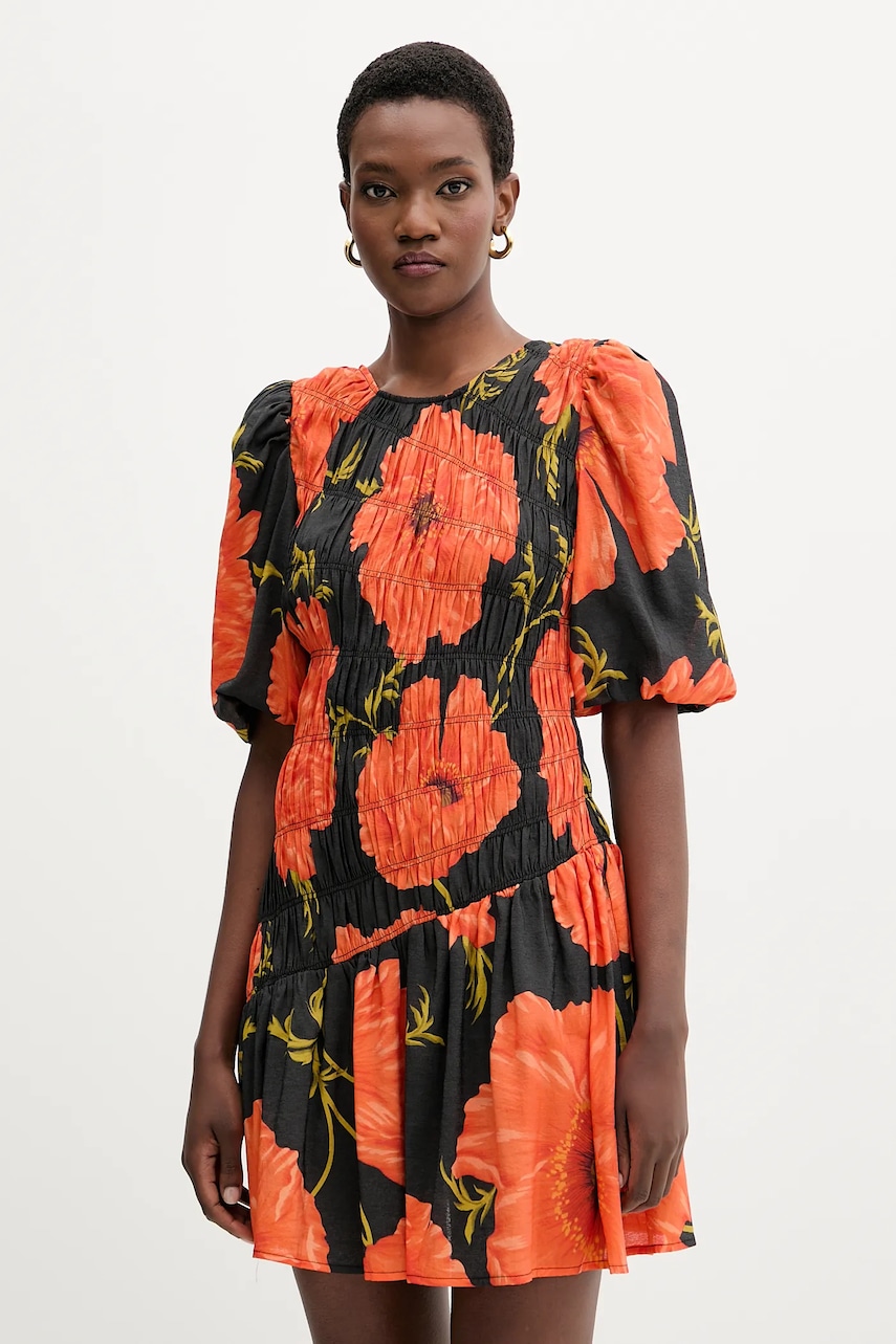 Never Fully Dressed rochie culoarea negru