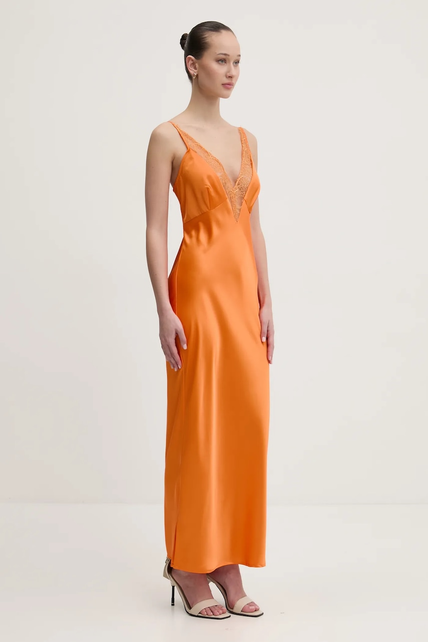 Never Fully Dressed rochie culoarea portocaliu