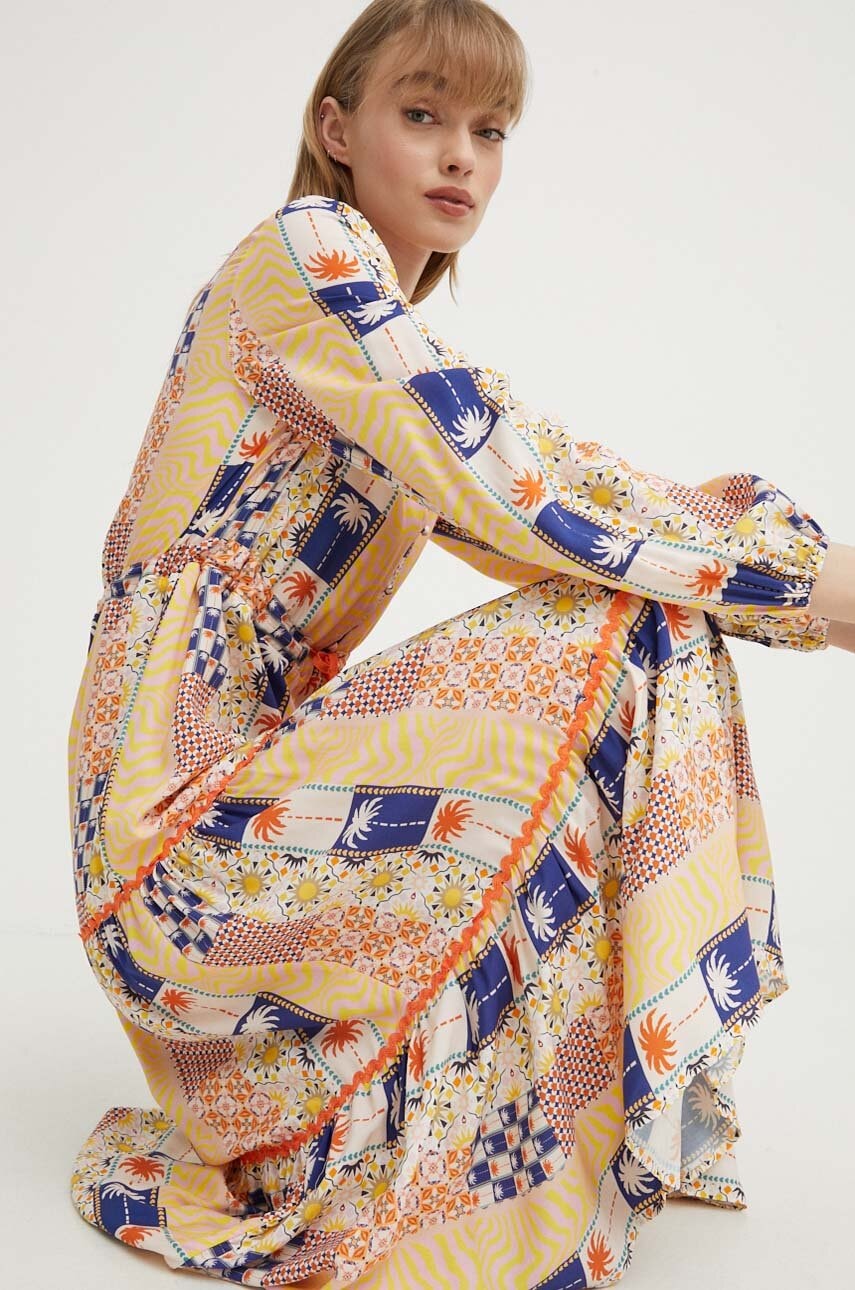 Never Fully Dressed rochie maxi