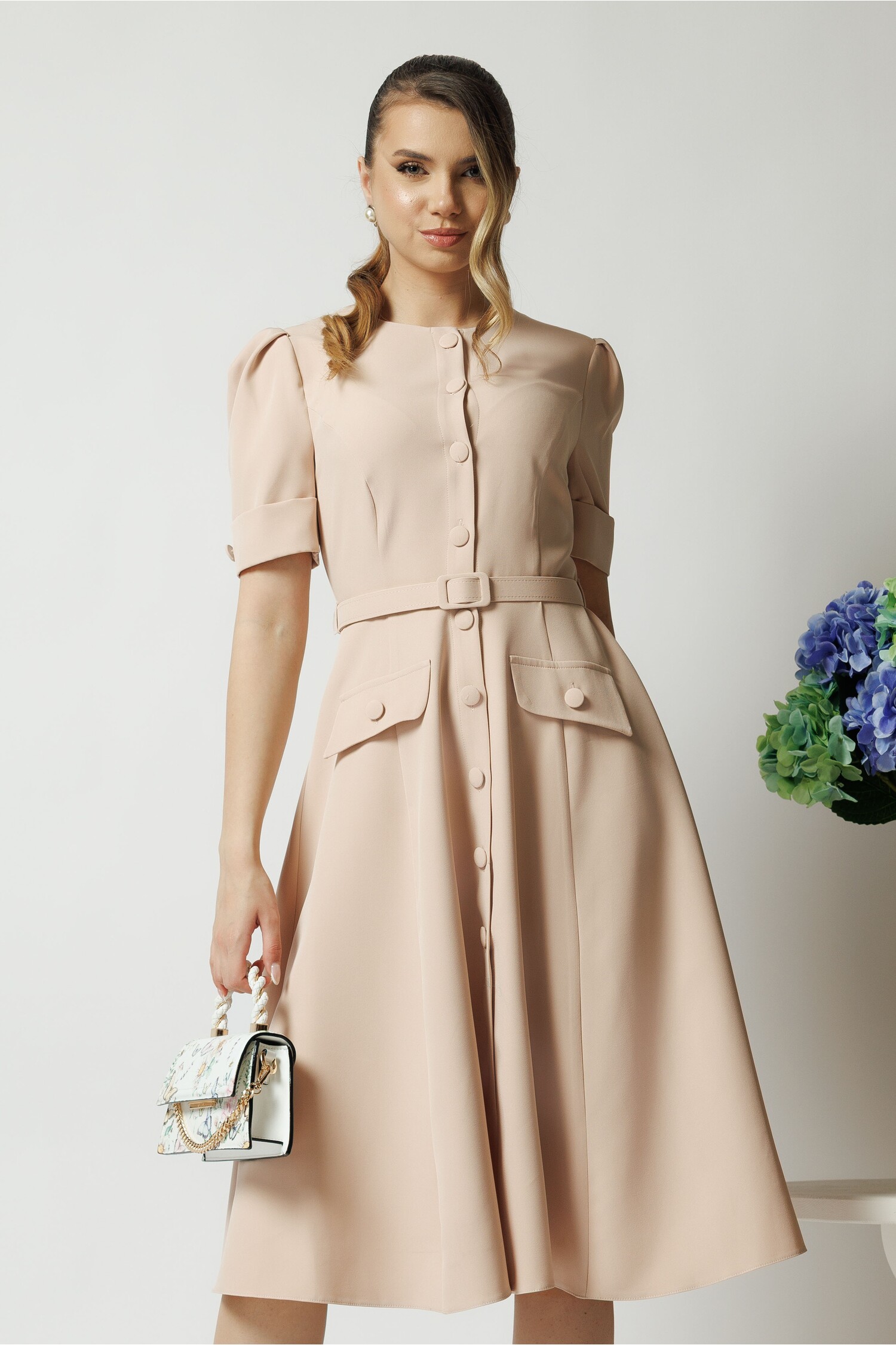 Rochie DY Fashion bej de zi cu nasturi si curea in talie