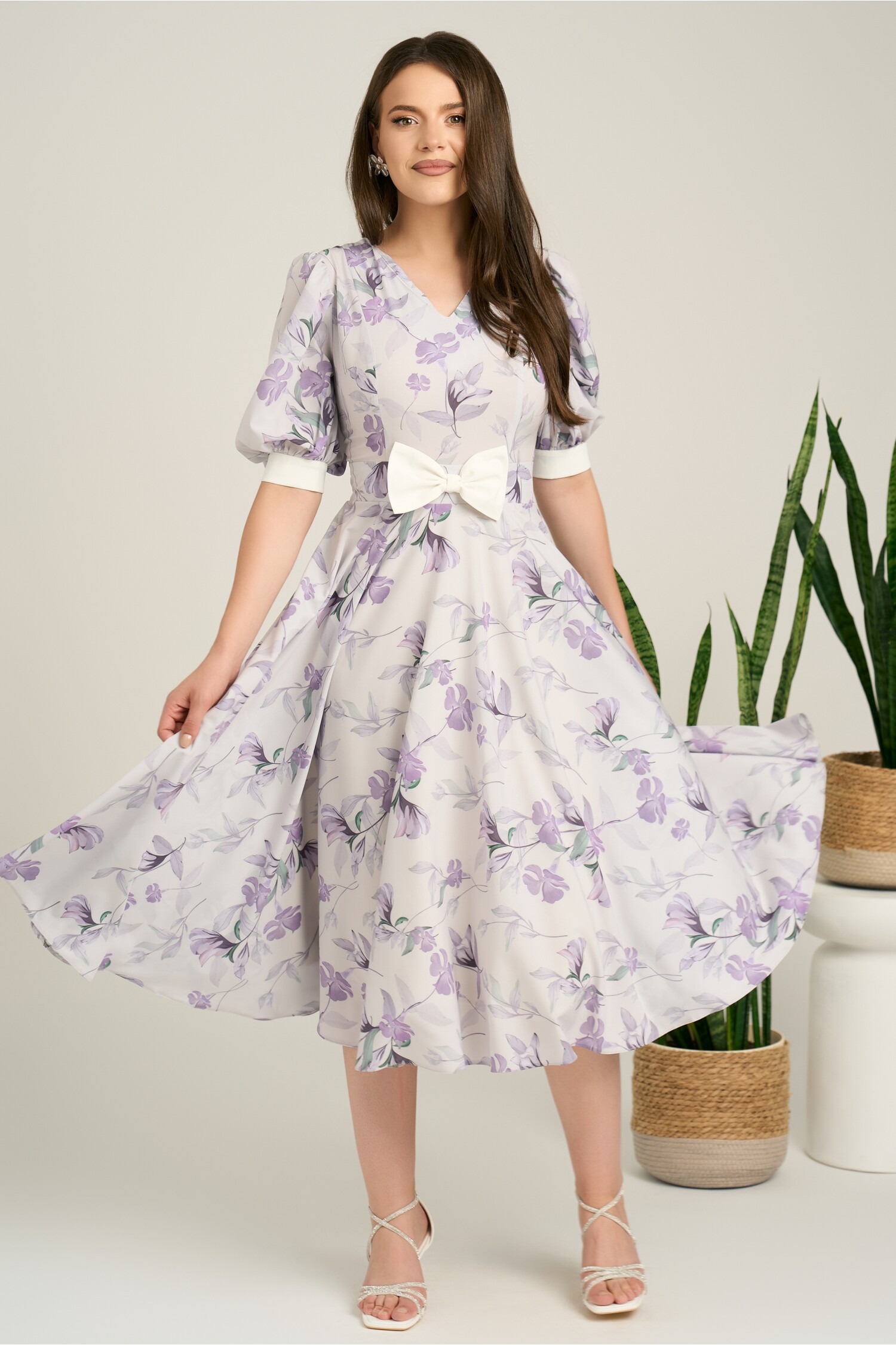 Rochie DY Fashion midi lila din voal in clos cu print mov si funda in talie