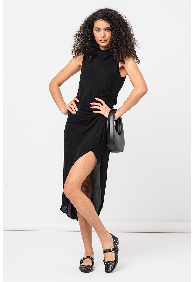 Rochie asimetrica cu detaliu drapat