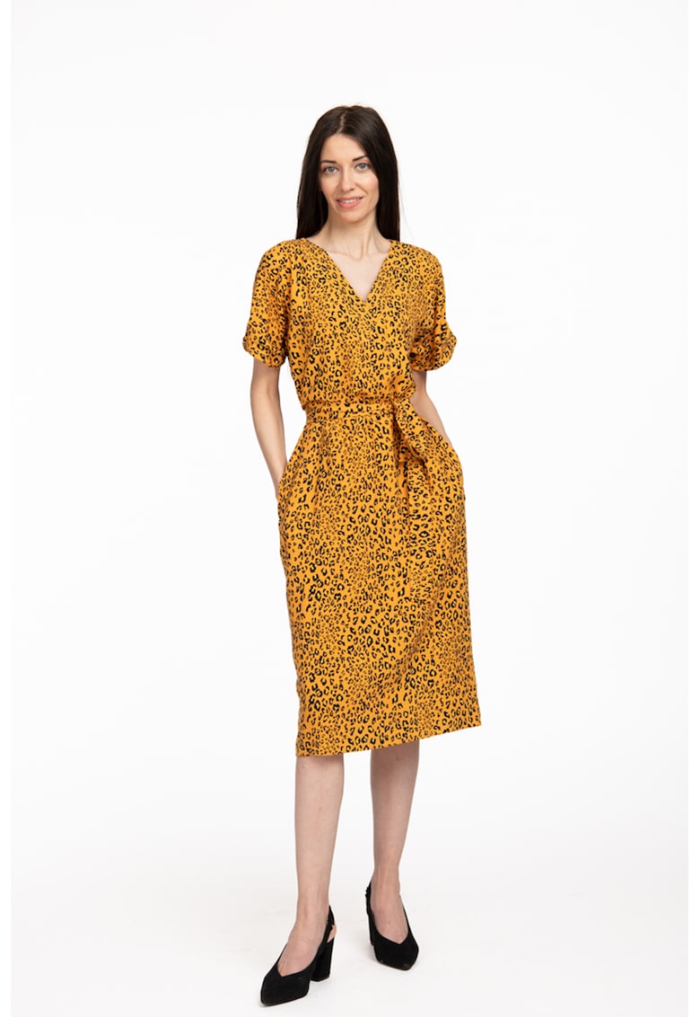 Rochie cu decolteu in V si animal print Arabella