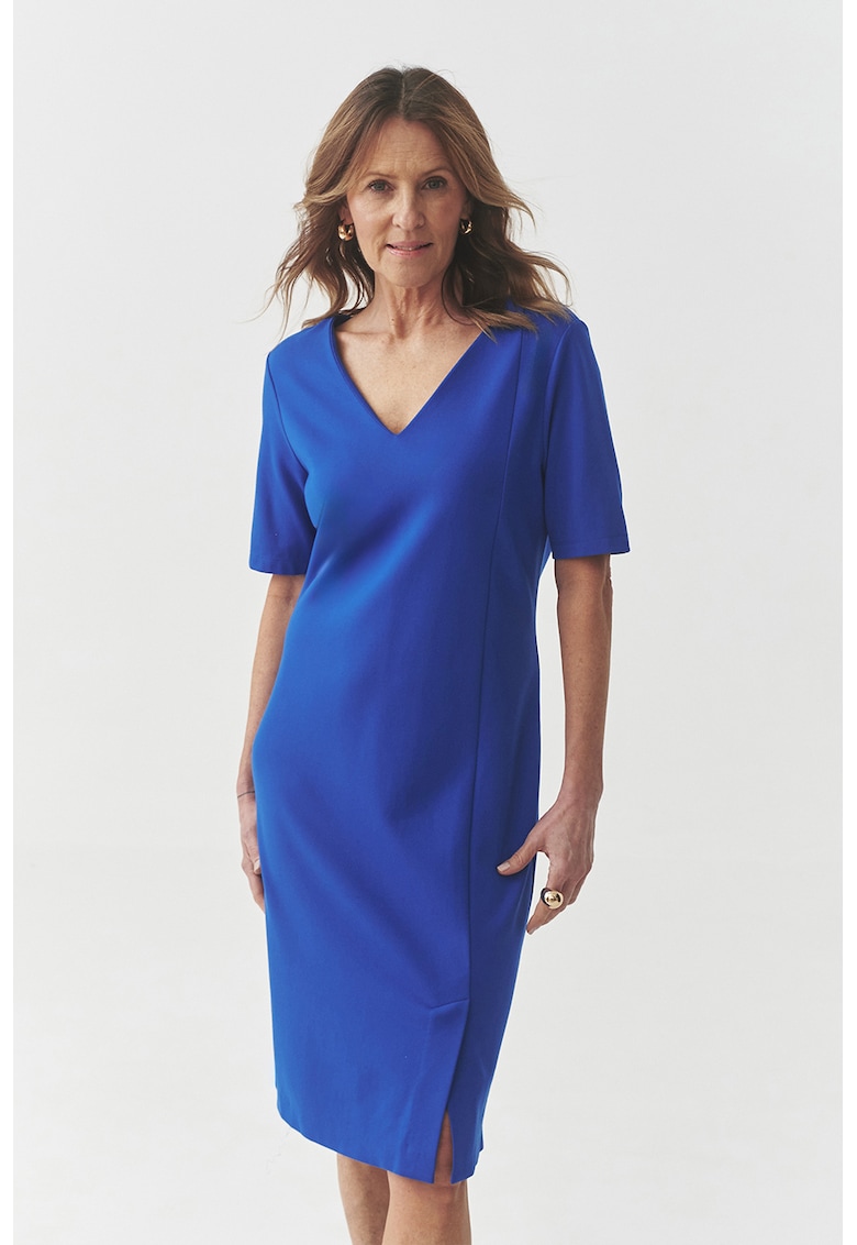 Rochie cu decolteu in V si slit