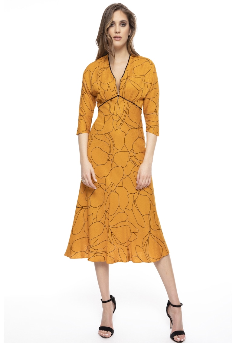 Rochie cu model si maneci medii
