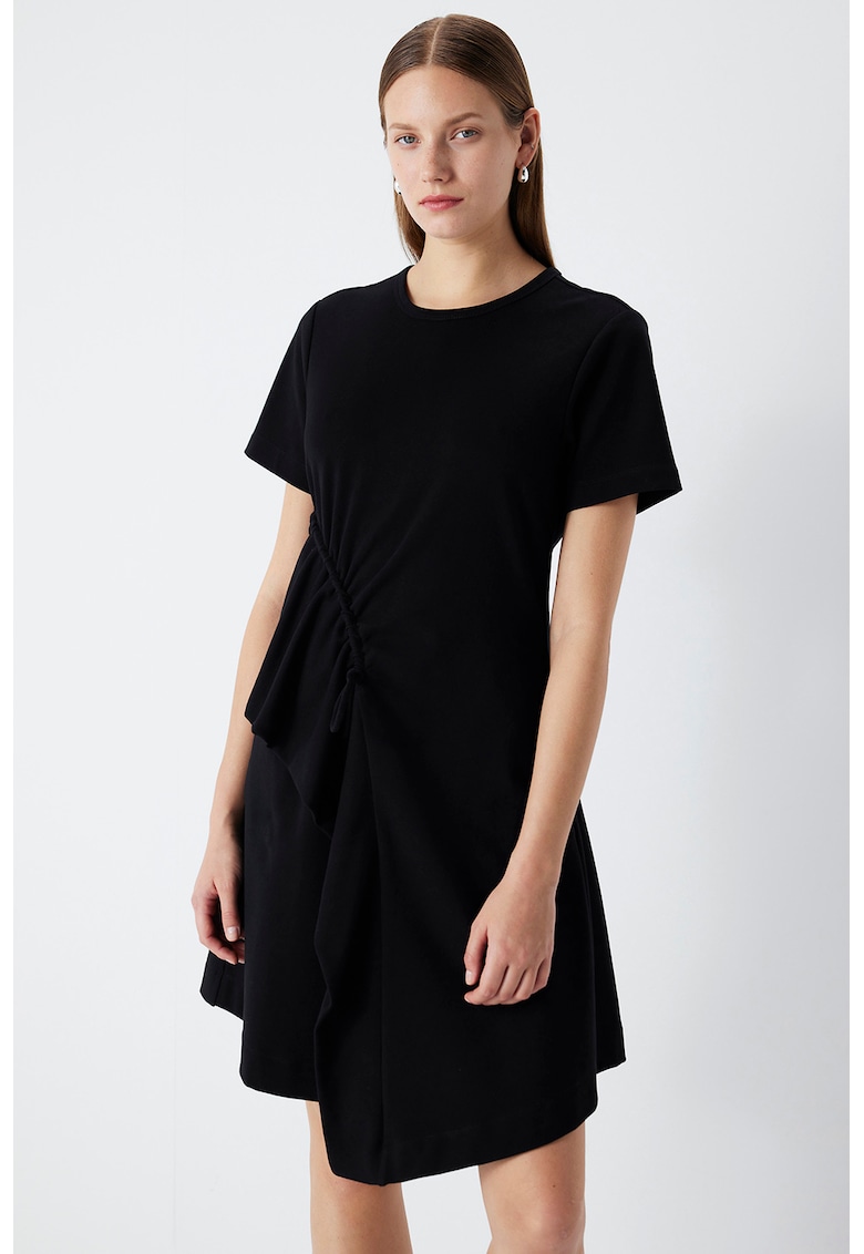 Rochie cu model uni si buzunare laterale