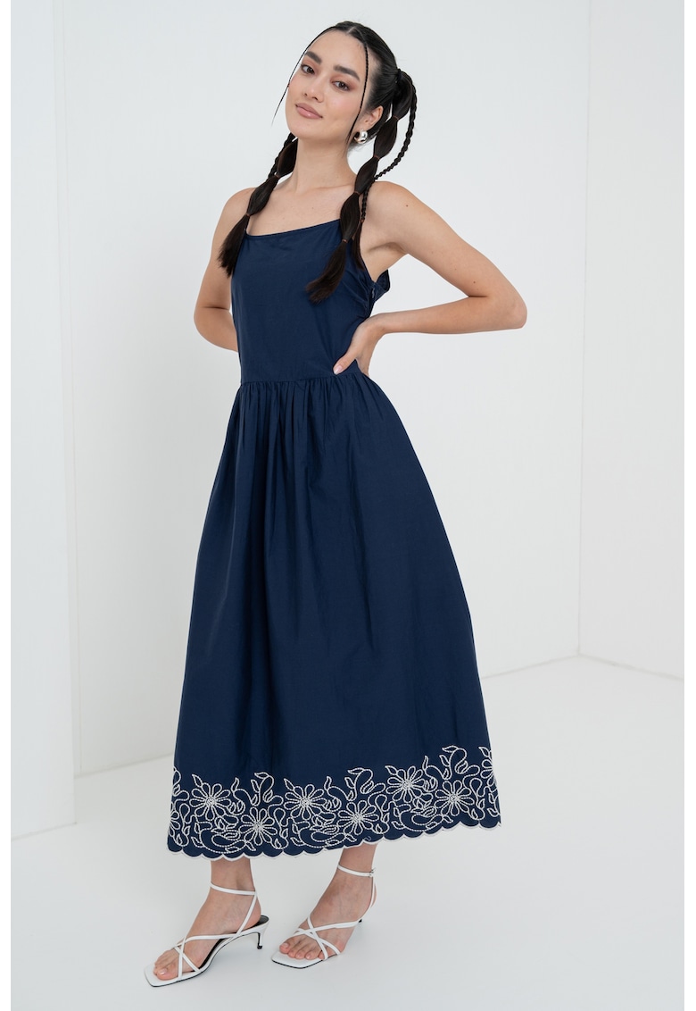 Rochie de bumbac cu broderie florala