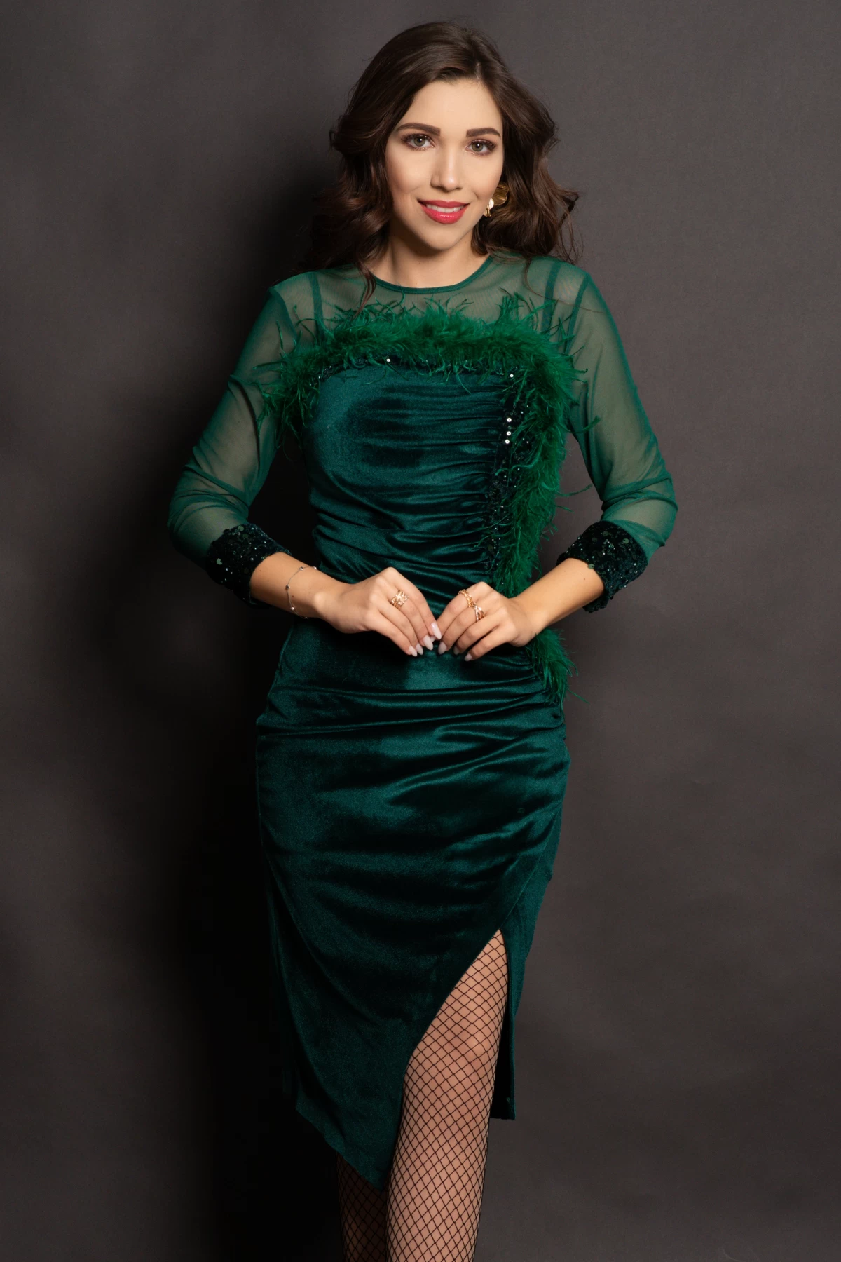 Rochie din catifea verde Noelia cu paiete si fulgi