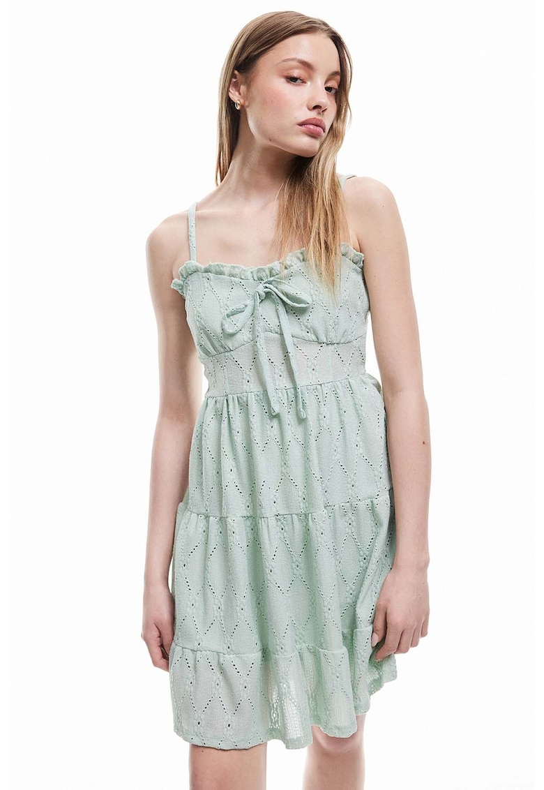 Rochie din dantela sangallo cu broderie