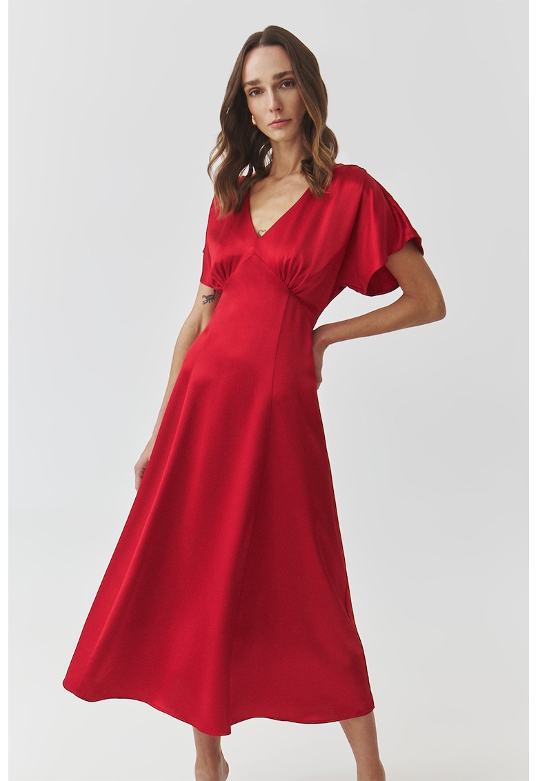 Rochie din satin cu croiala empire