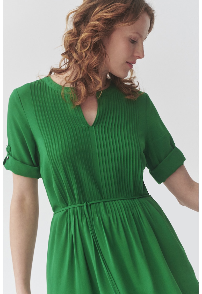 Rochie evazata cu cordon