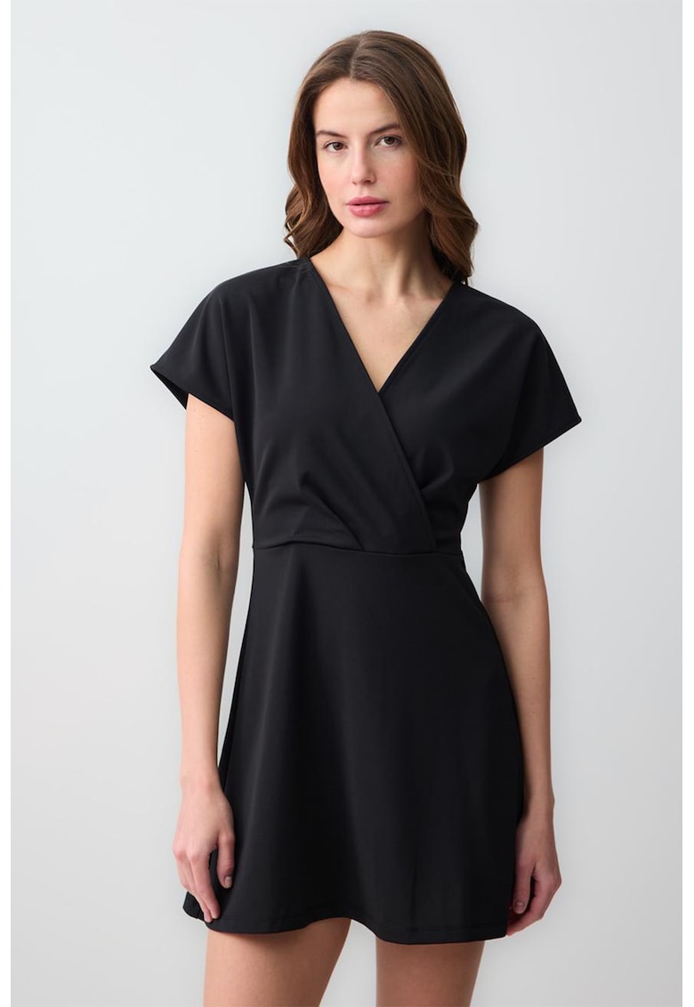 Rochie evazata cu decolteu in V