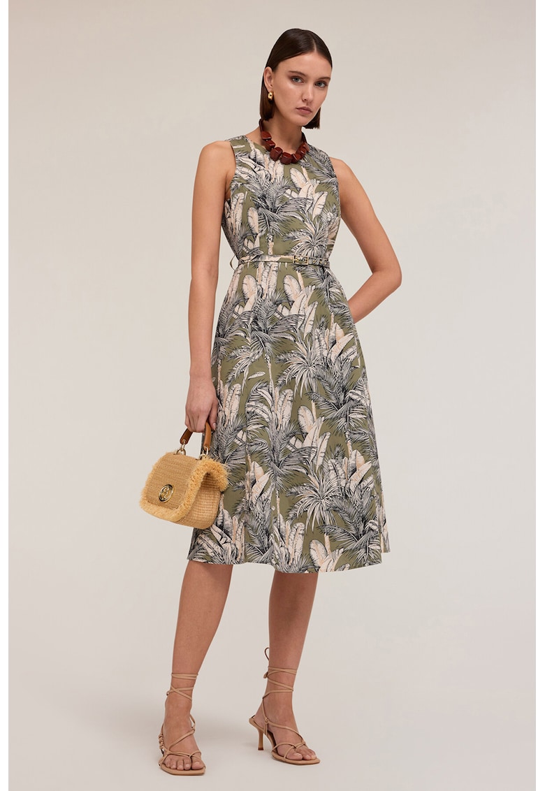 Rochie evazata cu imprimeu tropical