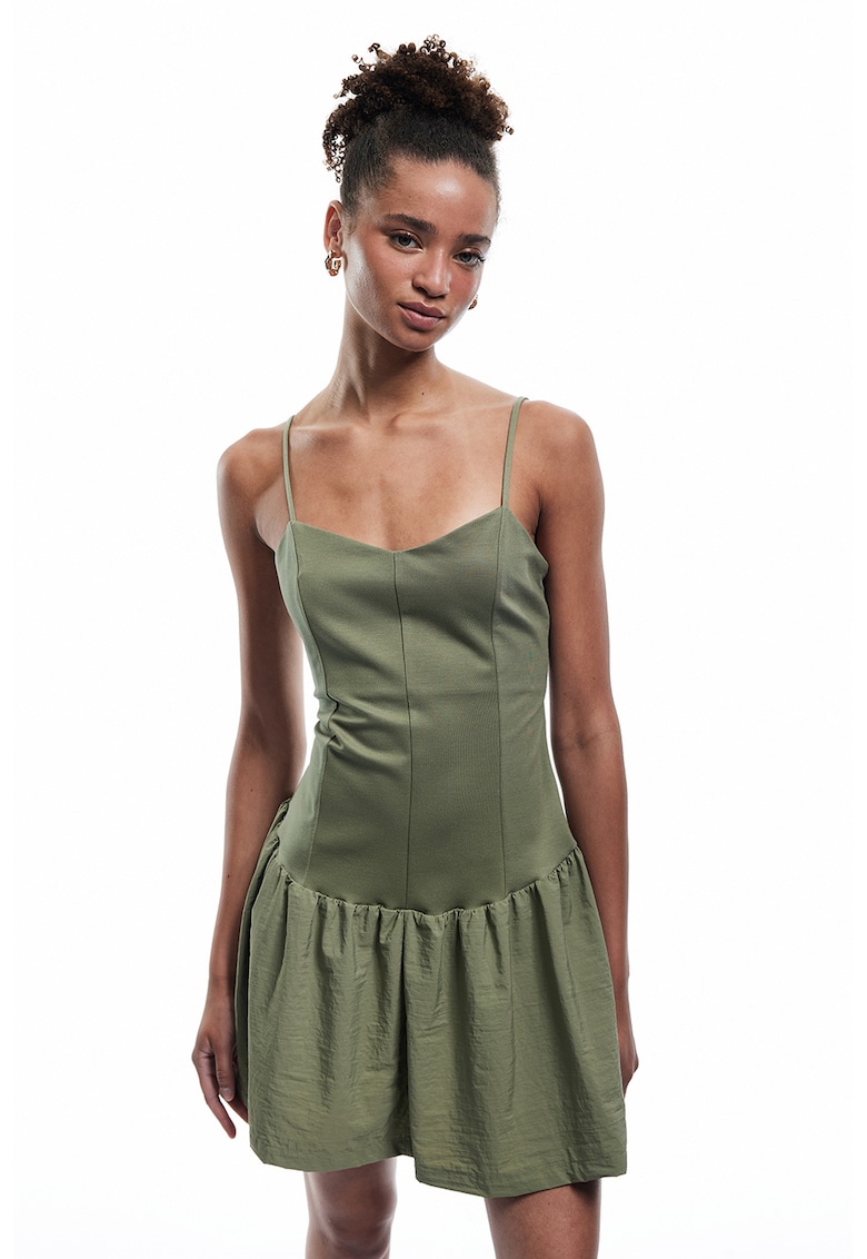 Rochie evazata cu model uni