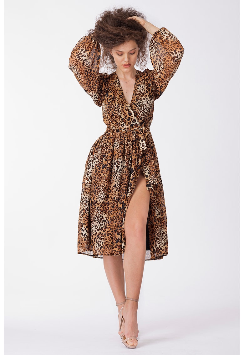 Rochie evazata cu slit lateral