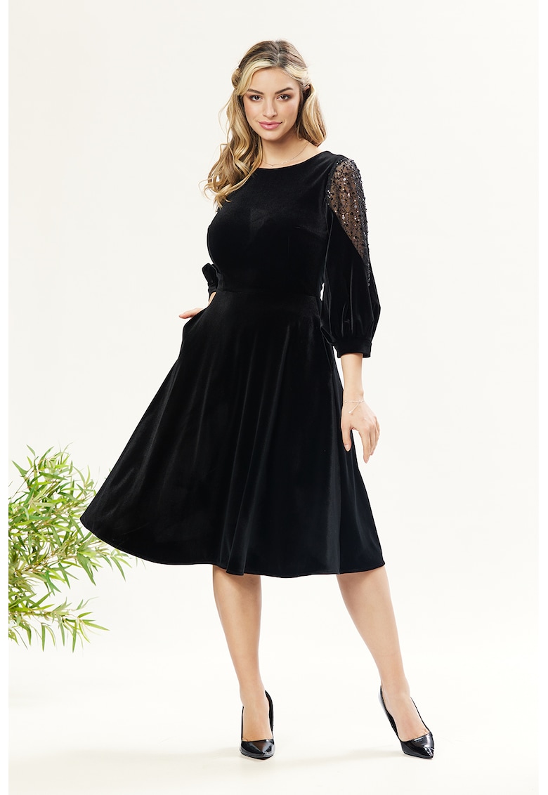 Rochie evazata si catifelata