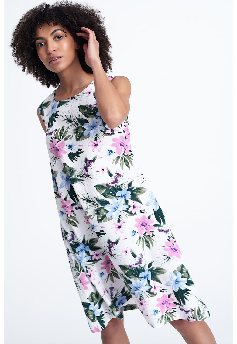 Rochie lejera cu model