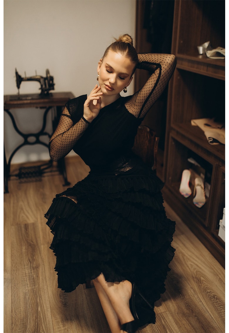 Rochie lunga cu volane