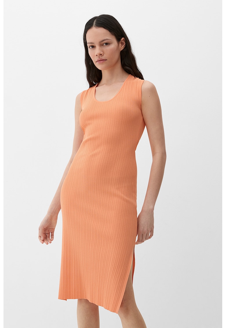 Rochie midi cu croiala bodycon
