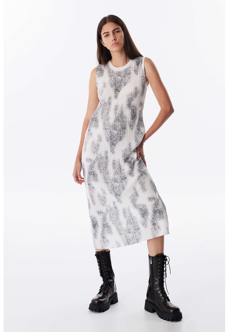 Rochie midi cu decolteu la baza gatului