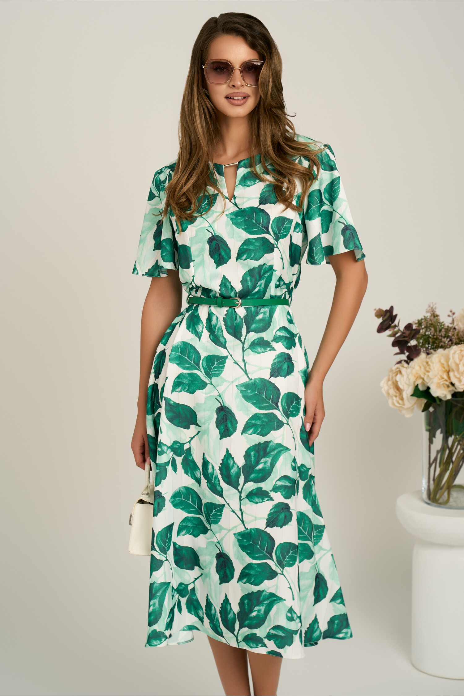 Rochie midi cu imprimeu verde din triplu voal in clos