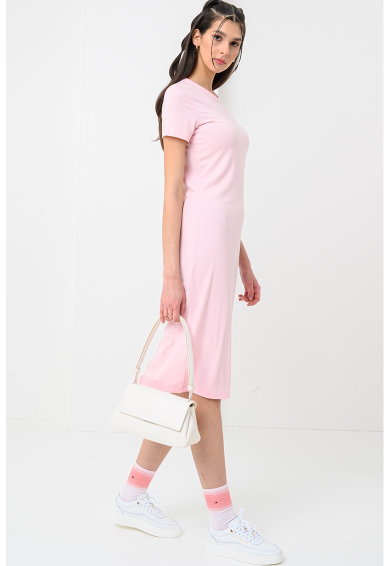 Rochie midi cu maneci scurte